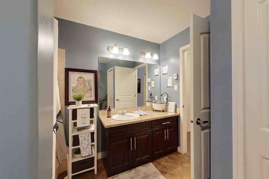 MLS® A2267559 - 825 2 Avenue  in NONE Canyon Creek, Residential