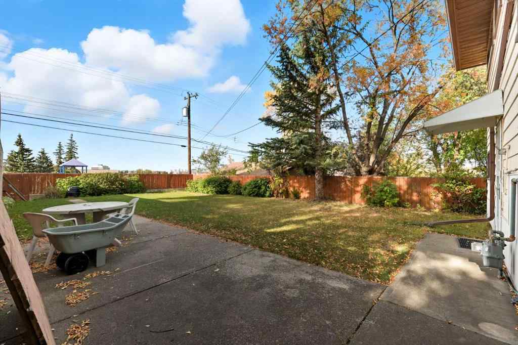 MLS® A2267561 - 23 Fairview Drive SE in Fairview Calgary, Residential