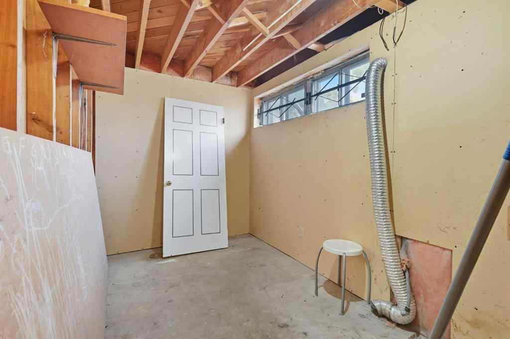 MLS® A2267561 - 23 Fairview Drive SE in Fairview Calgary, Residential