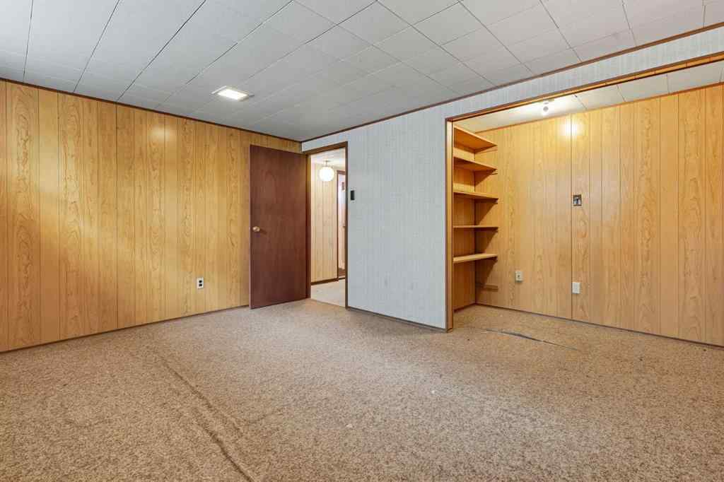 MLS® A2267561 - 23 Fairview Drive SE in Fairview Calgary, Residential