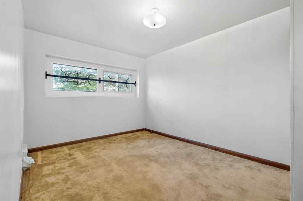 MLS® A2267561 - 23 Fairview Drive SE in Fairview Calgary, Residential