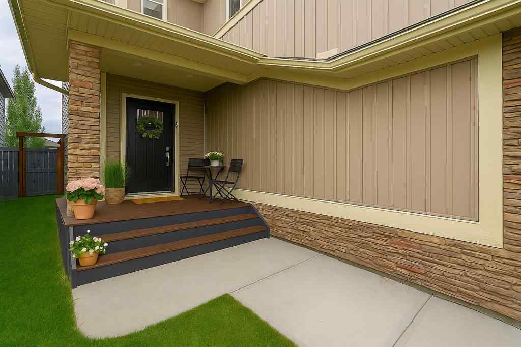 MLS® A2267562 - 112 Kingsbridge Way  in Kings Heights Airdrie, Residential