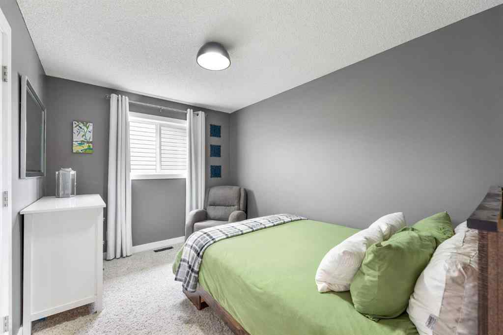 MLS® A2267562 - 112 Kingsbridge Way  in Kings Heights Airdrie, Residential