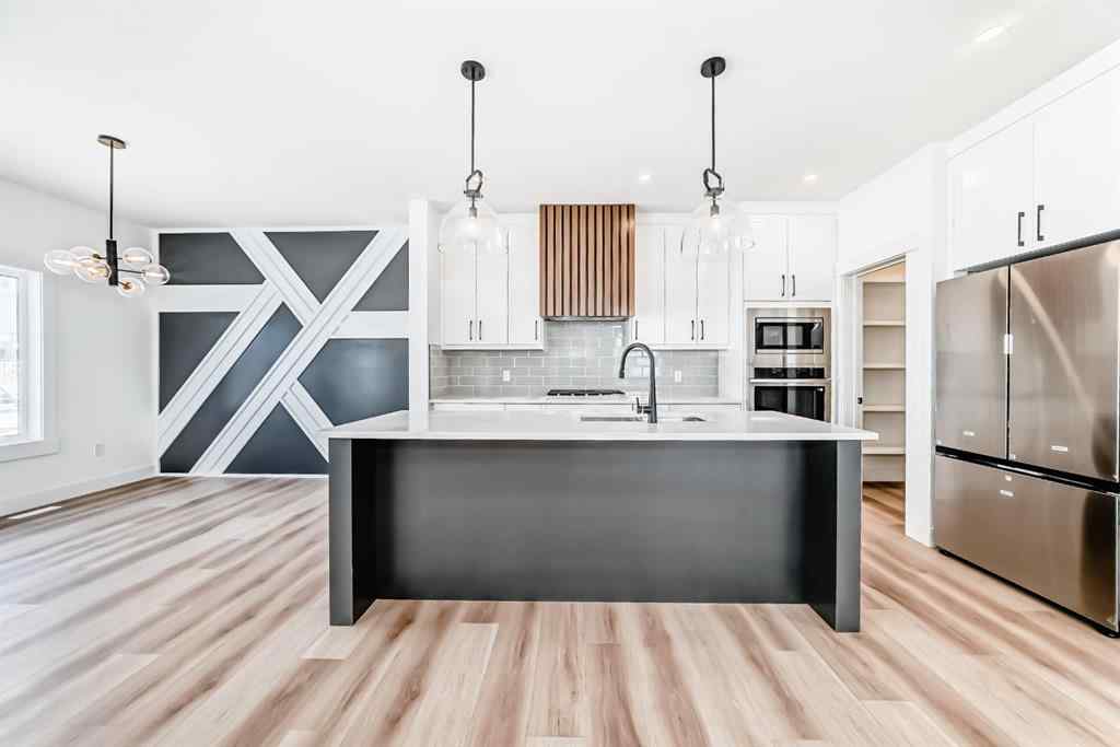 MLS® A2267563 - 708 Mandalay Avenue  in NONE Carstairs, Residential