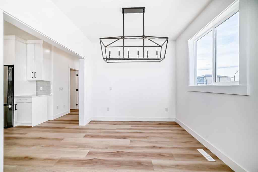 MLS® A2267563 - 708 Mandalay Avenue  in NONE Carstairs, Residential