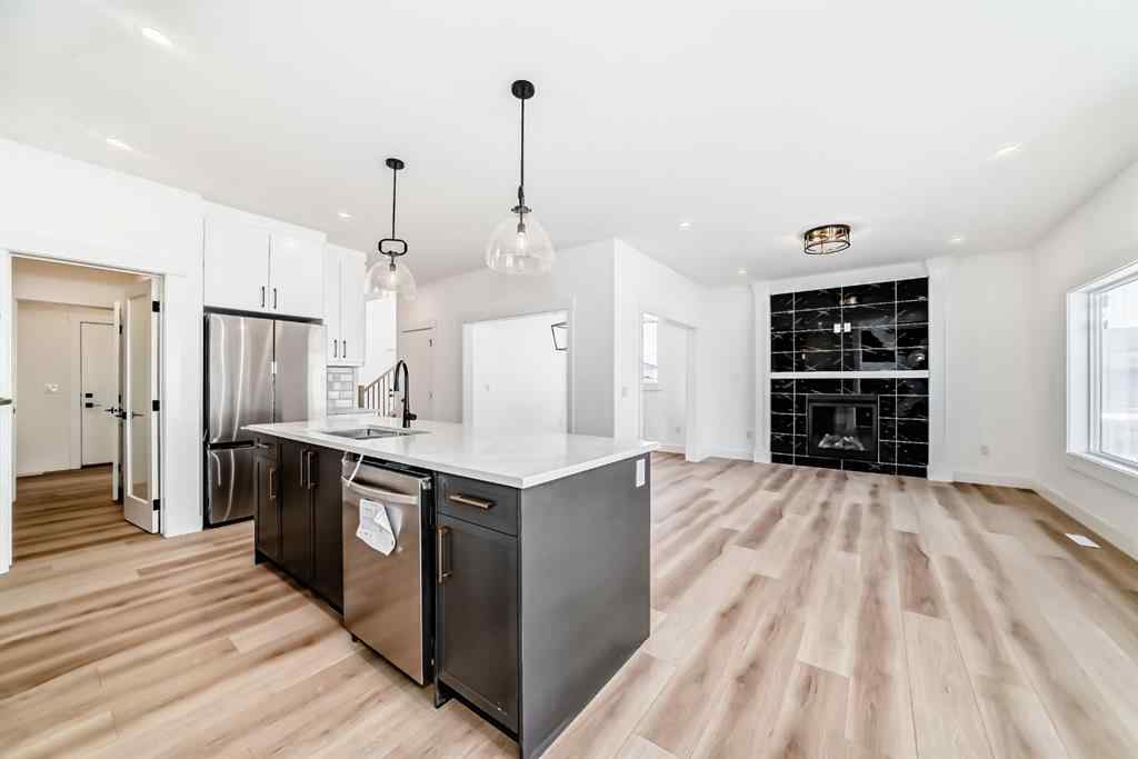 MLS® A2267563 - 708 Mandalay Avenue  in NONE Carstairs, Residential