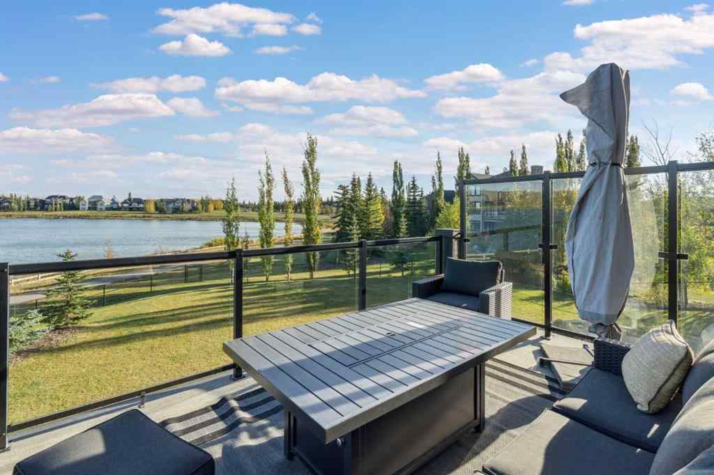 MLS® A2267564 - 424 Montclair Place  in NONE Cochrane Lake, Residential