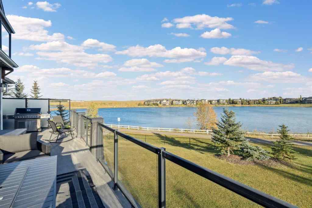 MLS® A2267564 - 424 Montclair Place  in NONE Cochrane Lake, Residential