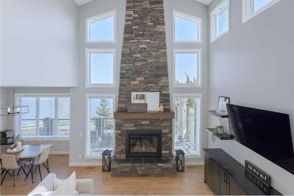 MLS® A2267564 - 424 Montclair Place  in NONE Cochrane Lake, Residential