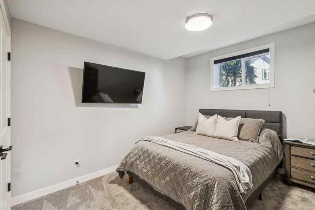 MLS® A2267564 - 424 Montclair Place  in NONE Cochrane Lake, Residential