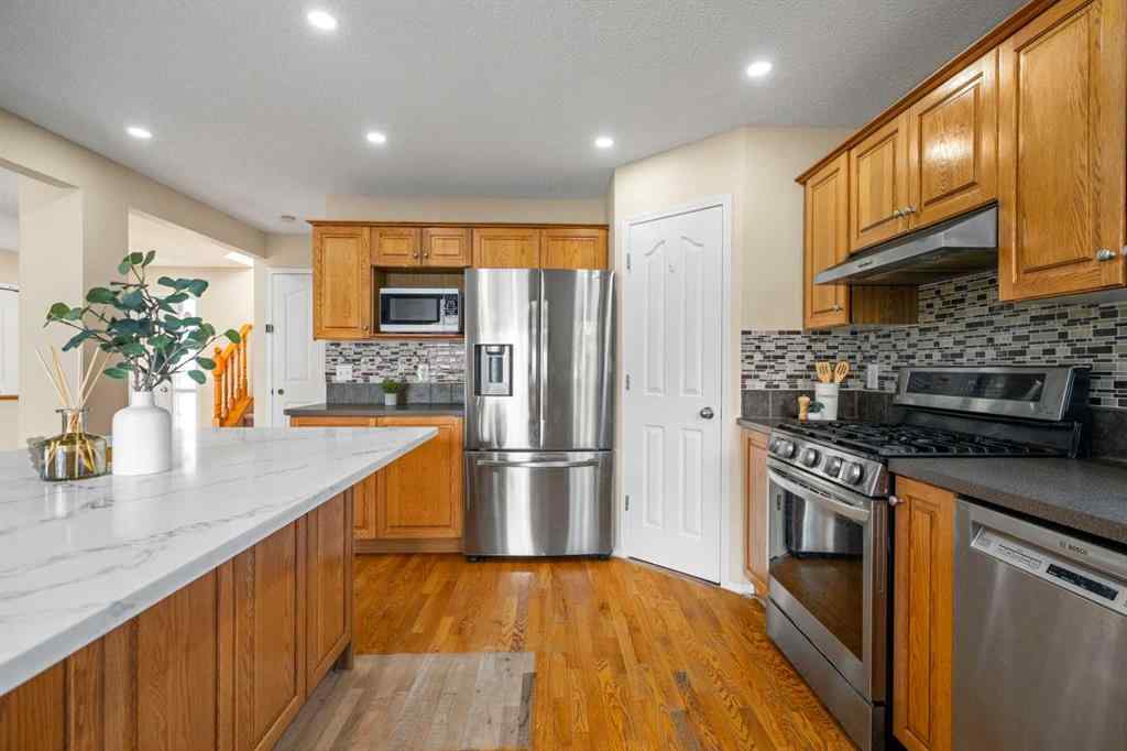 MLS® A2267571 - 825 Citadel Way NW in Citadel Calgary, Residential