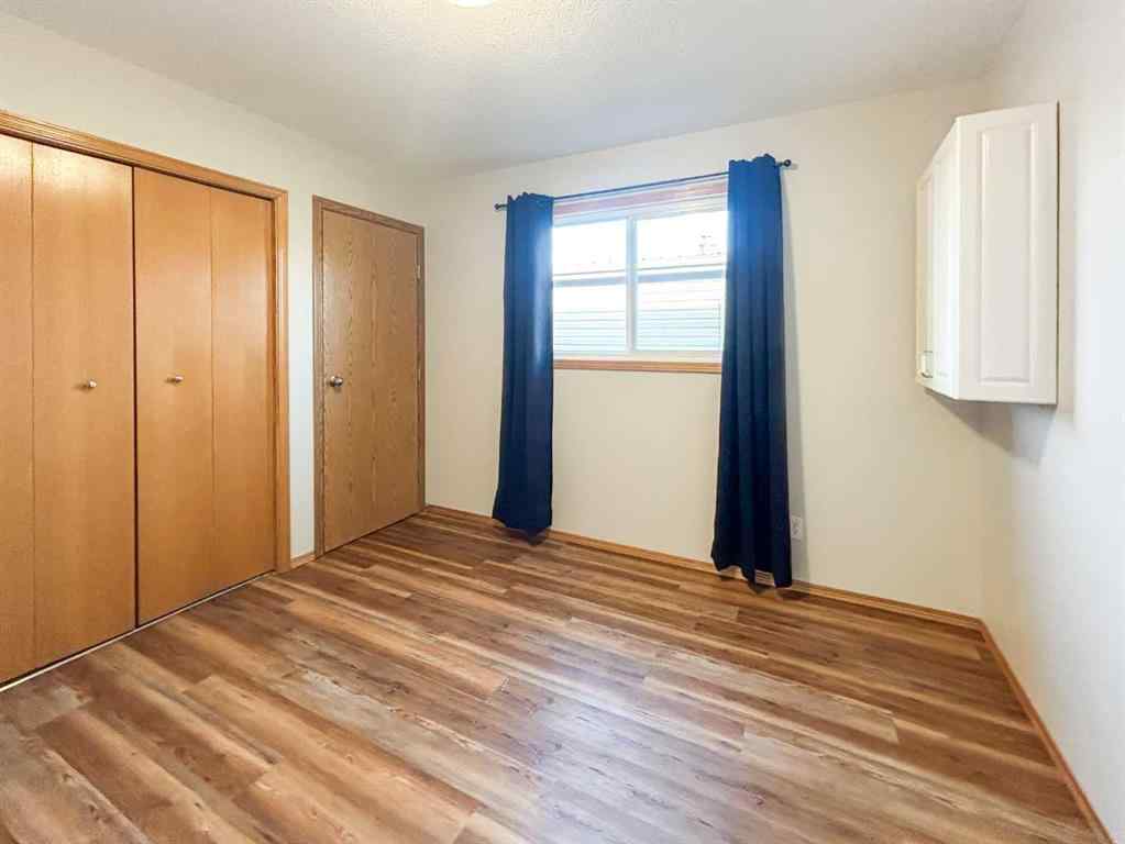 MLS® A2267573 - Unit #74 4802 54 Avenue  in Sparling Camrose, Mobile