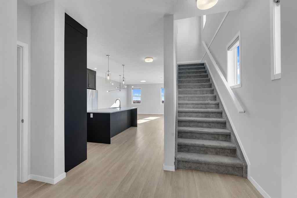 MLS® A2267574 - 800 South Point Heath SW in South Point Airdrie, Residential