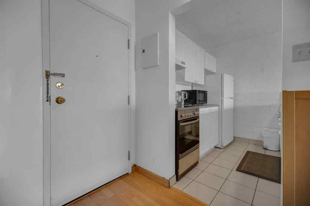 MLS® A2267575 - Unit #2510 221 6 Avenue SE in Downtown Commercial Core Calgary, Residential