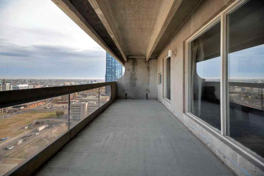 MLS® A2267575 - Unit #2510 221 6 Avenue SE in Downtown Commercial Core Calgary, Residential
