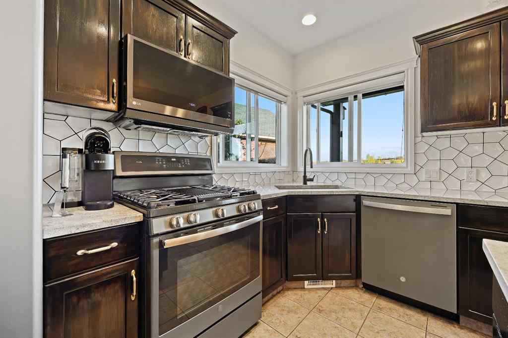 MLS® A2267576 - 39 Valarosa Drive  in NONE Didsbury, Residential