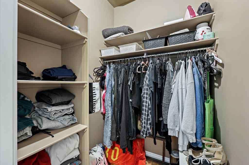 MLS® A2267576 - 39 Valarosa Drive  in NONE Didsbury, Residential