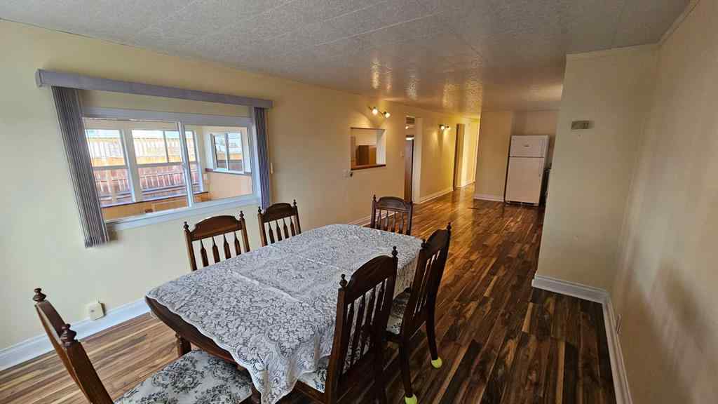 MLS® A2267583 - 936 MAIN Street NW in NONE Milk River, Residential