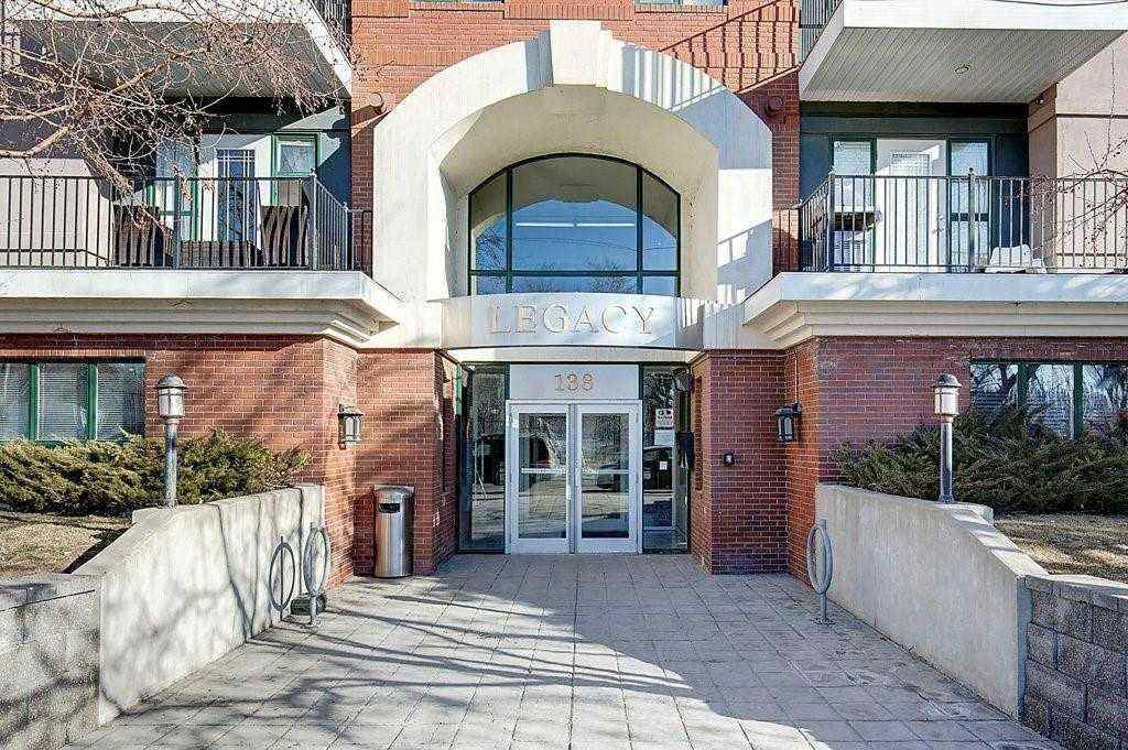 MLS® A2267584 - Unit #105 138 18 Avenue SE in Mission Calgary, Commercial