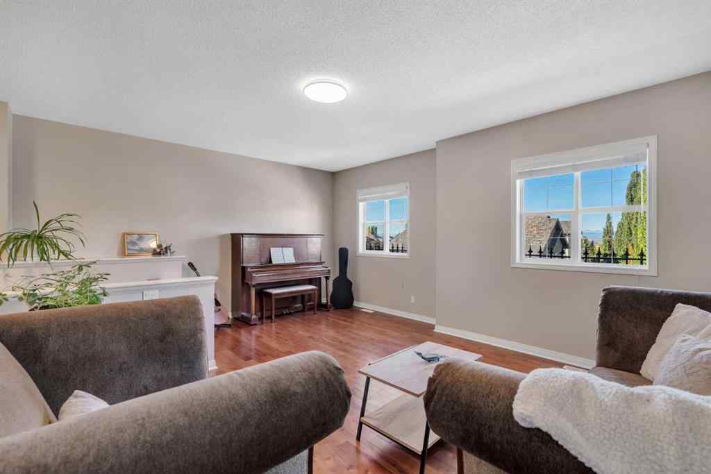 MLS® A2267586 - 10 Arbour Vista Close NW in Arbour Lake Calgary, Residential