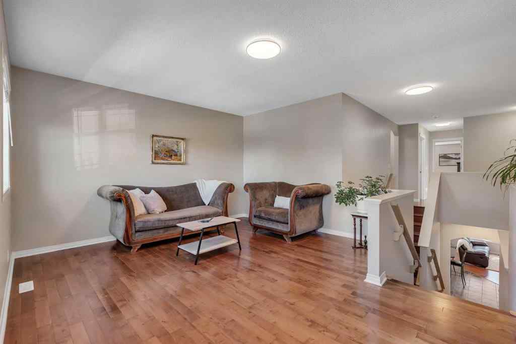 MLS® A2267586 - 10 Arbour Vista Close NW in Arbour Lake Calgary, Residential