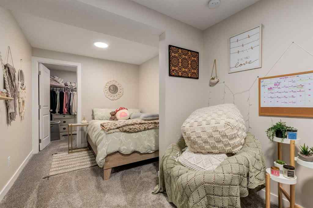 MLS® A2267588 - 32 Evanscove Heights NW in Evanston Calgary, Residential