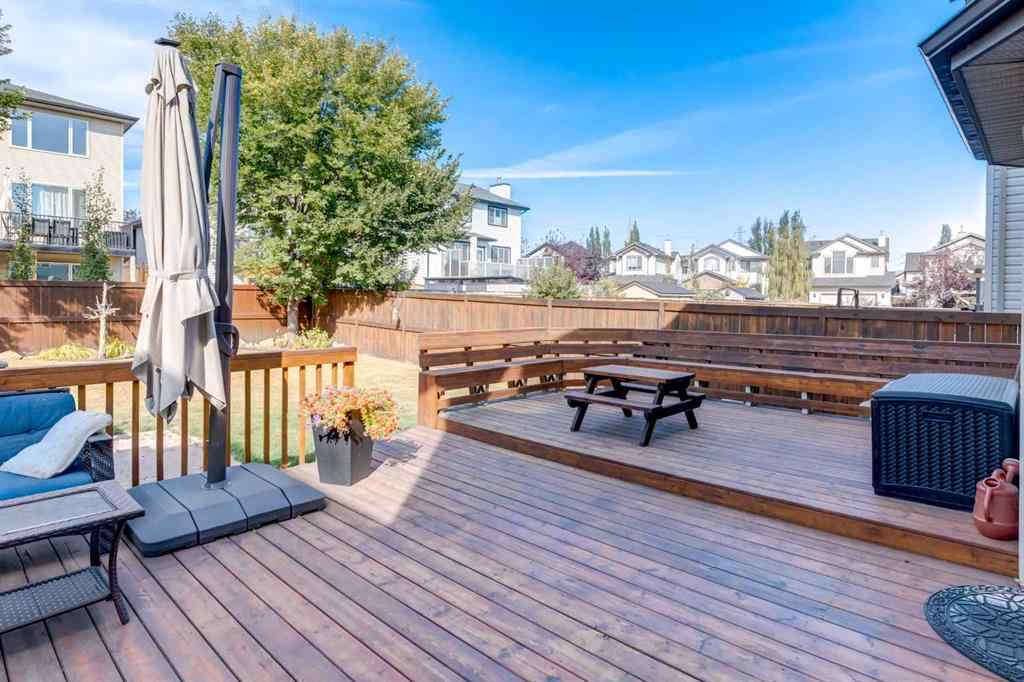 MLS® A2267588 - 32 Evanscove Heights NW in Evanston Calgary, Residential
