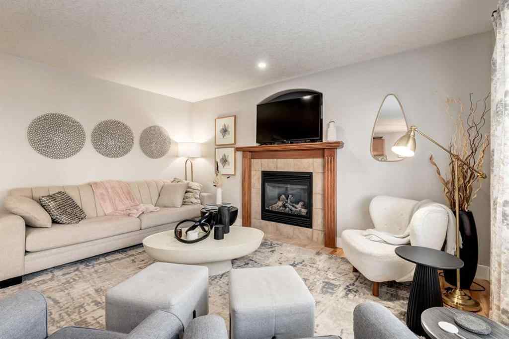 MLS® A2267588 - 32 Evanscove Heights NW in Evanston Calgary, Residential