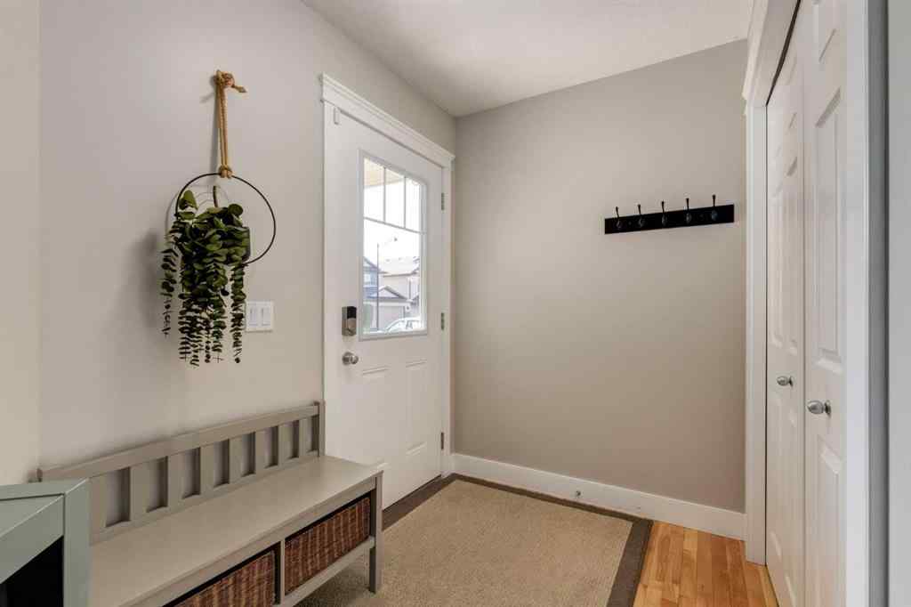 MLS® A2267588 - 32 Evanscove Heights NW in Evanston Calgary, Residential