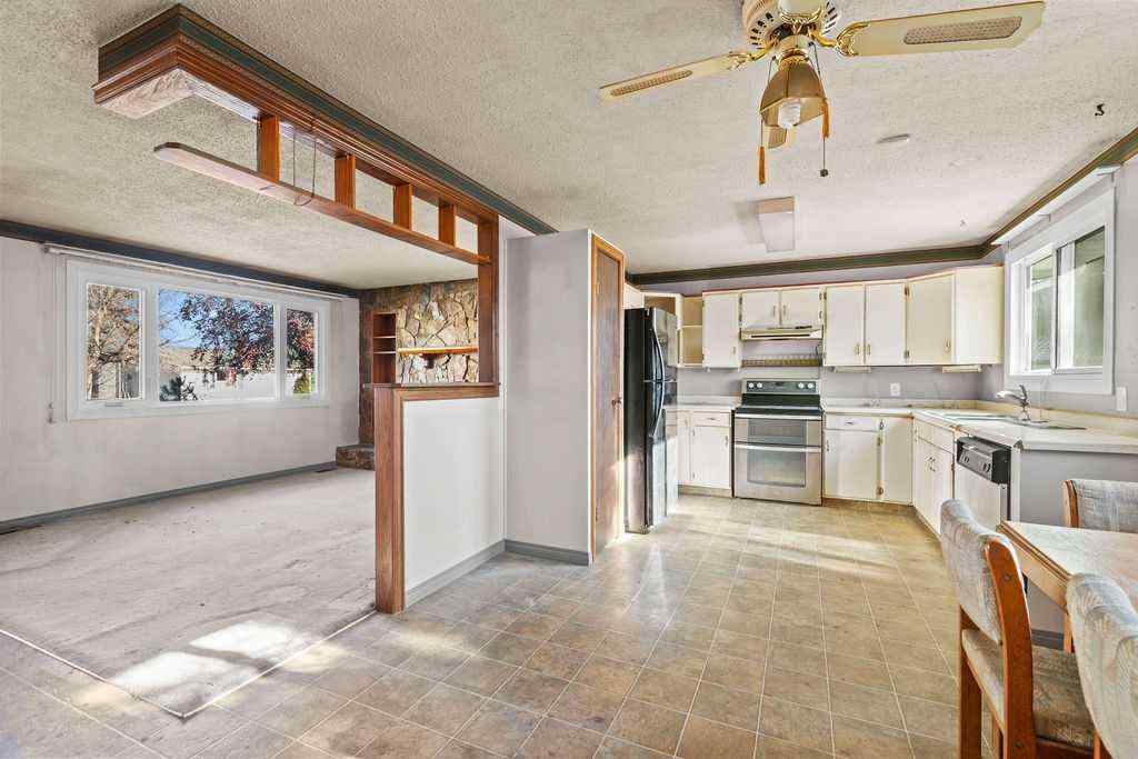 MLS® A2267590 - 127 Lynnview Way SE in Ogden Calgary, Residential