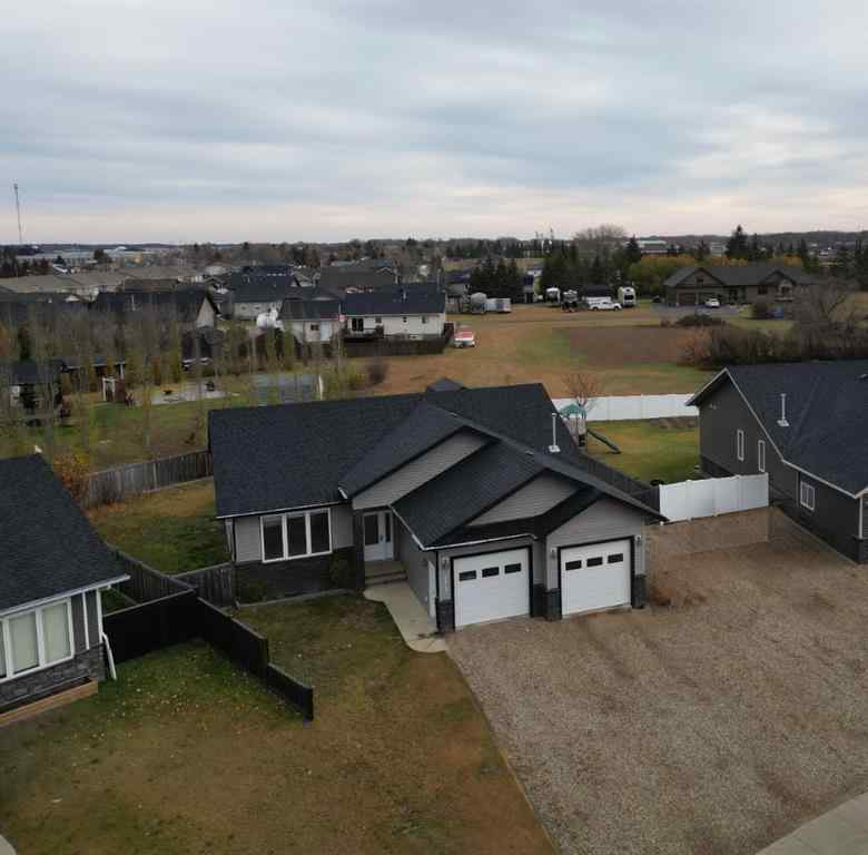 MLS® A2267592 - 9513 108B Street   in NONE La Crete, Residential