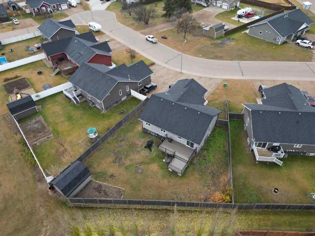 MLS® A2267592 - 9513 108B Street   in NONE La Crete, Residential