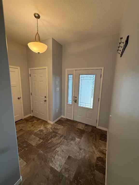 MLS® A2267592 - 9513 108B Street   in NONE La Crete, Residential