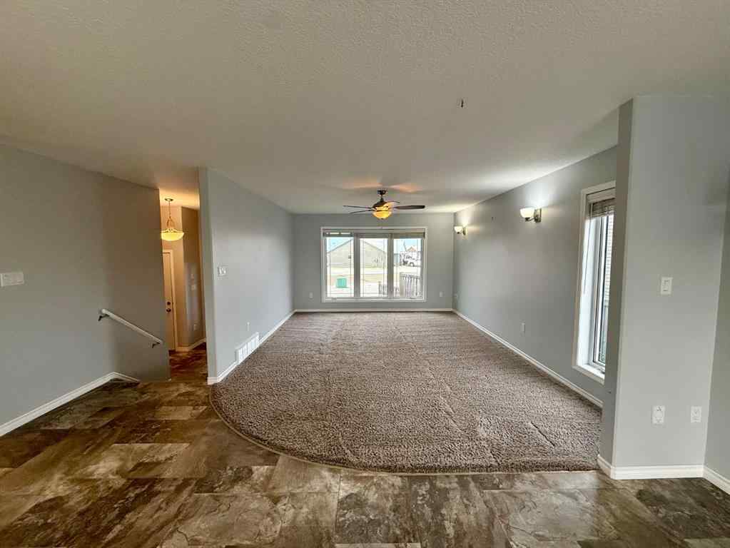 MLS® A2267592 - 9513 108B Street   in NONE La Crete, Residential