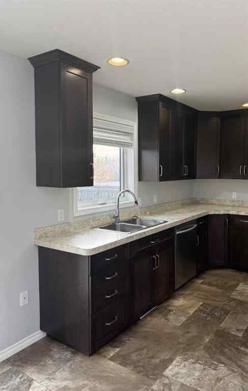 MLS® A2267592 - 9513 108B Street   in NONE La Crete, Residential