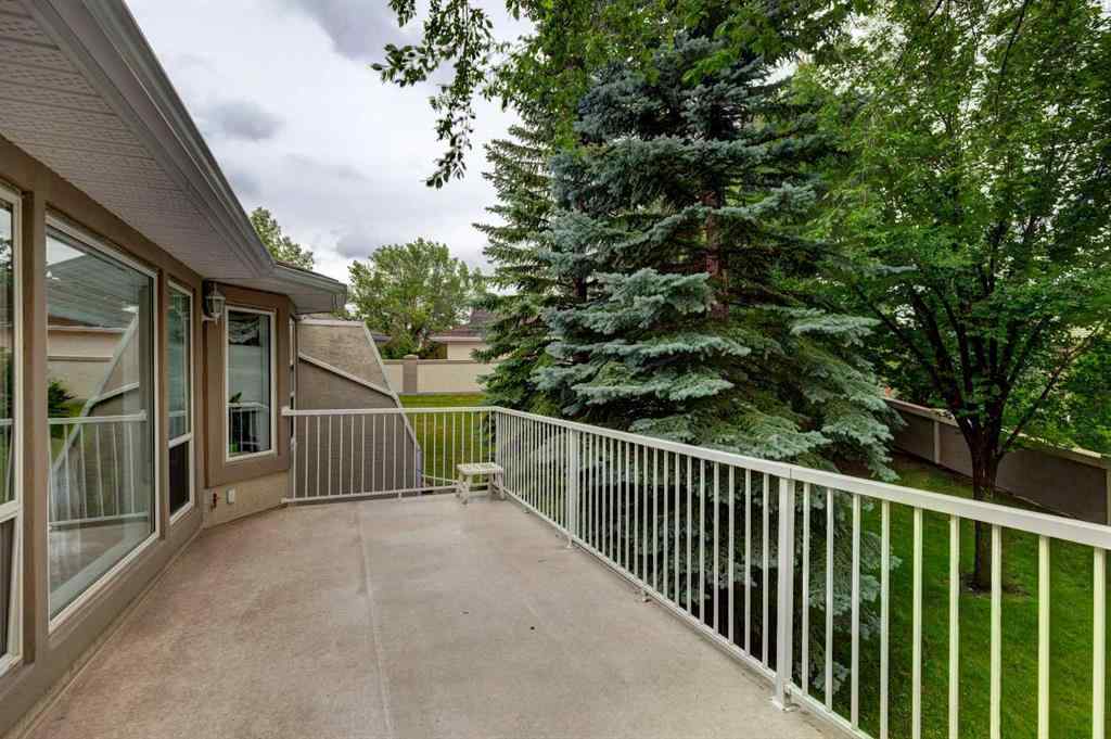 MLS® A2267593 - 62 Mt Mckenzie Villas SE in McKenzie Lake Calgary, Residential