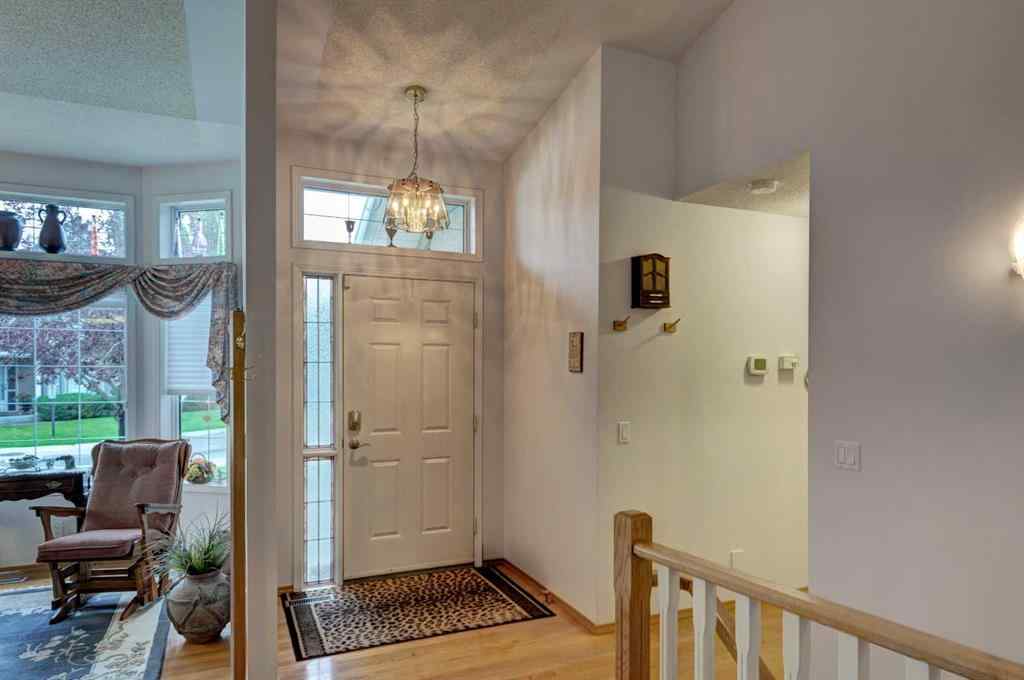 MLS® A2267593 - 62 Mt Mckenzie Villas SE in McKenzie Lake Calgary, Residential