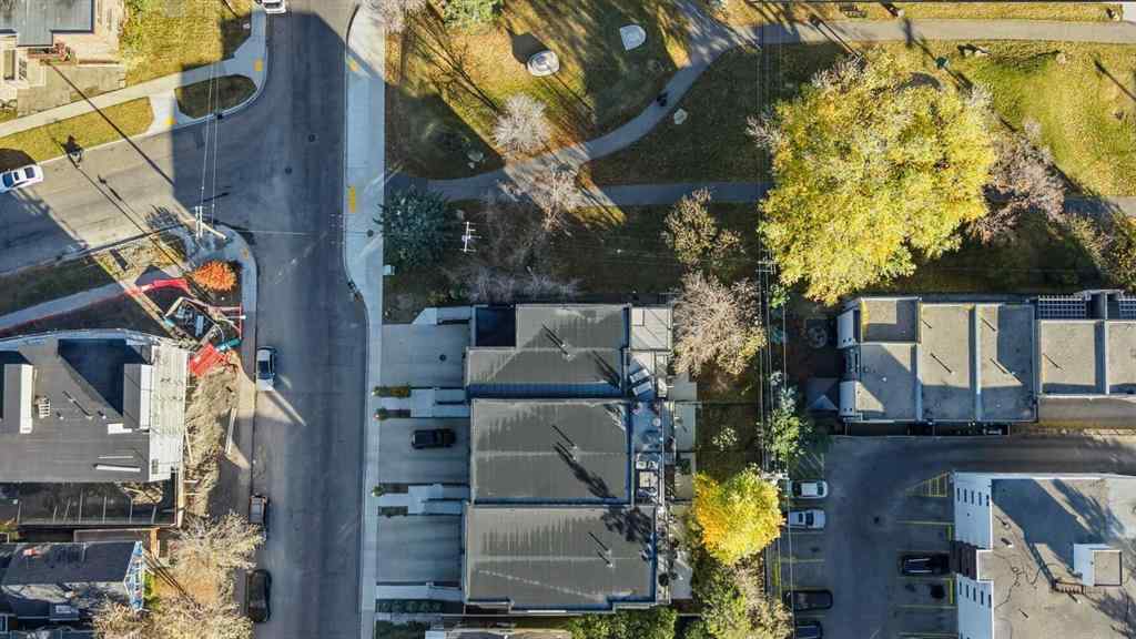 MLS® A2267595 - 2100 17A Street SW in Bankview Calgary, Residential