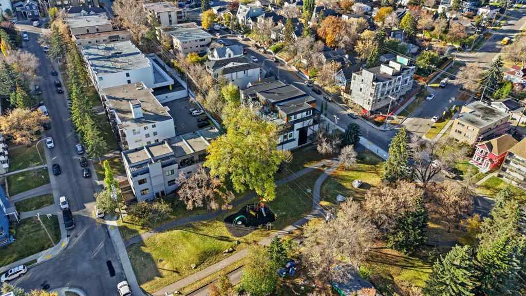 MLS® A2267595 - 2100 17A Street SW in Bankview Calgary, Residential