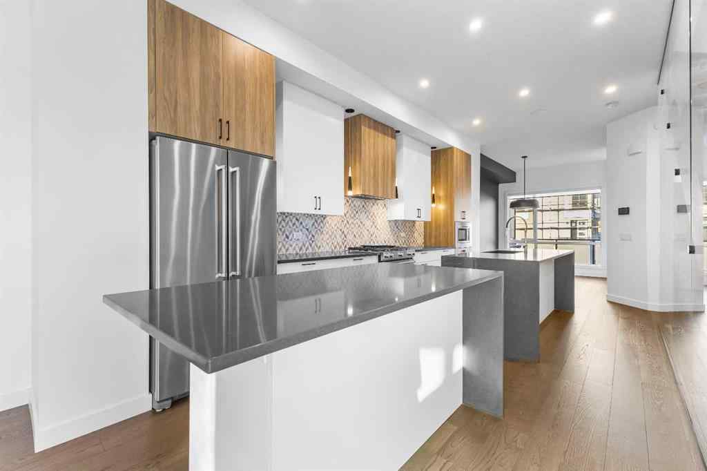 MLS® A2267595 - 2100 17A Street SW in Bankview Calgary, Residential