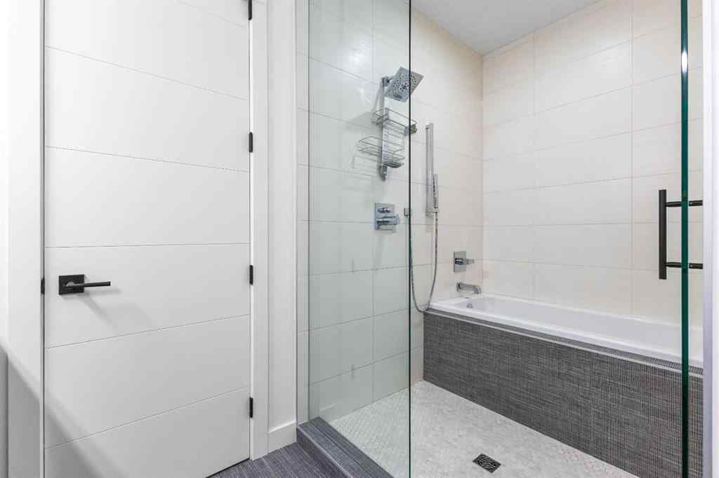 MLS® A2267595 - 2100 17A Street SW in Bankview Calgary, Residential