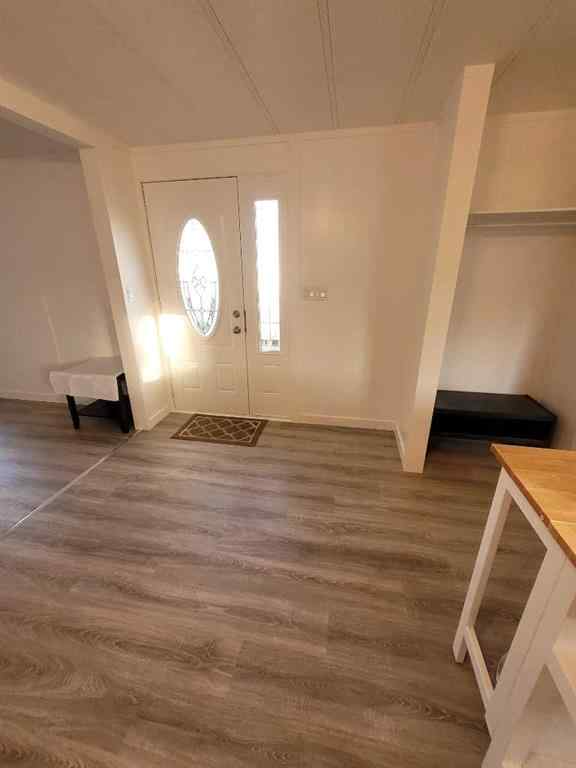 MLS&reg; # A2267597 - Unit #Unit 27 4402 48 Avenue  in NONE Sylvan Lake, Mobile Open Houses