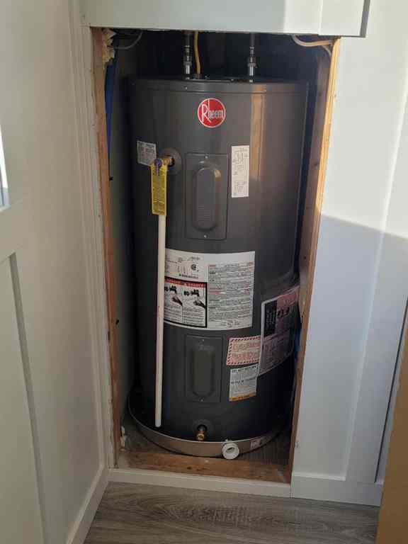 MLS&reg; # A2267597 - Unit #Unit 27 4402 48 Avenue  in NONE Sylvan Lake, Mobile Open Houses