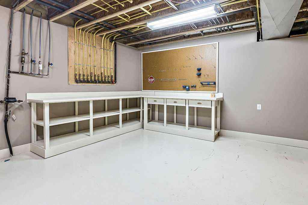 MLS® A2267598 - 35 Summit Pointe Drive  in NONE Heritage Pointe, Residential