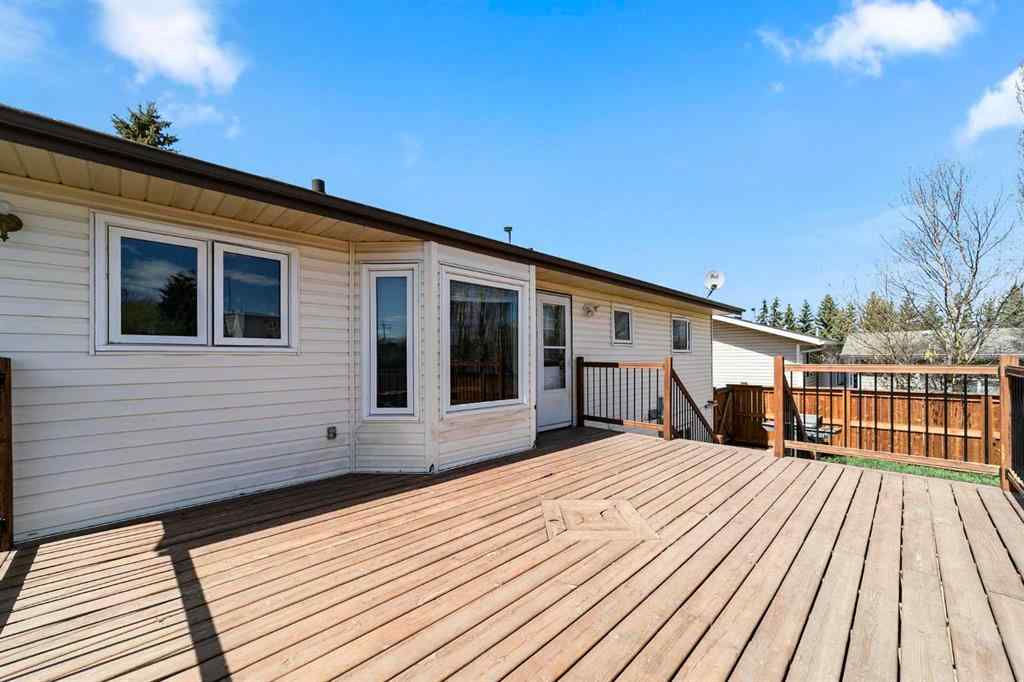 MLS® A2267600 - 5419 53 Street  in Sparling Camrose, Residential