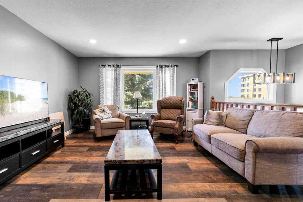 MLS® A2267600 - 5419 53 Street  in Sparling Camrose, Residential