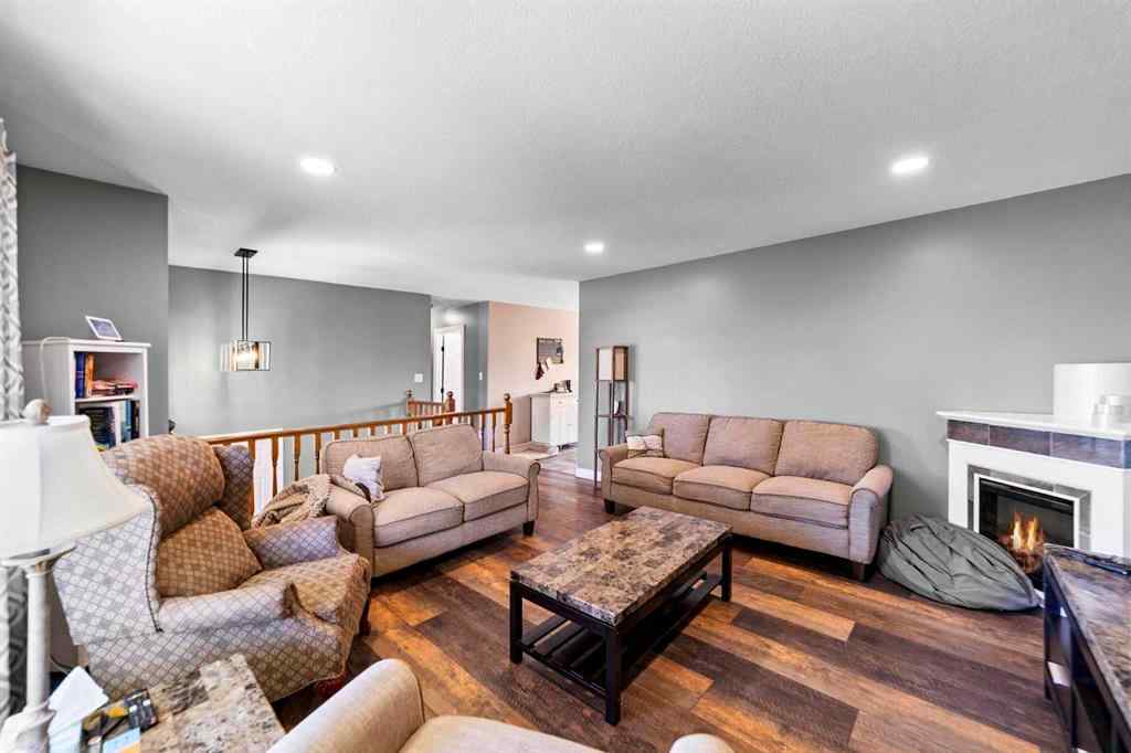 MLS® A2267600 - 5419 53 Street  in Sparling Camrose, Residential