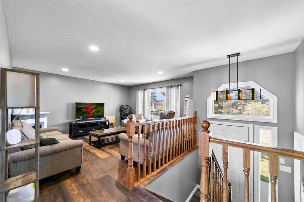 MLS® A2267600 - 5419 53 Street  in Sparling Camrose, Residential