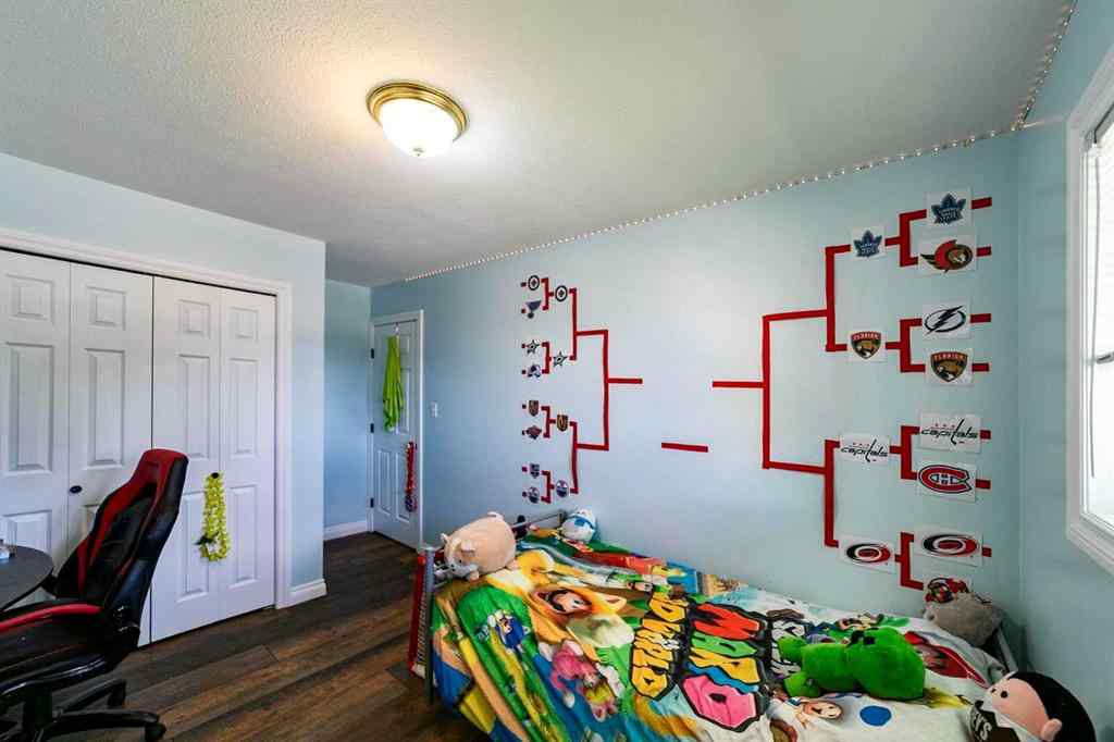 MLS® A2267600 - 5419 53 Street  in Sparling Camrose, Residential