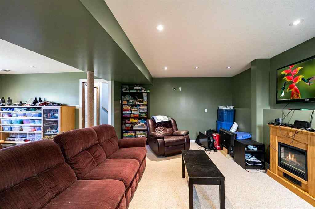 MLS® A2267600 - 5419 53 Street  in Sparling Camrose, Residential